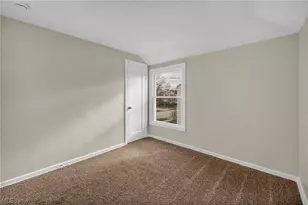 14215 Tuckahoe Ave, Loveland, OH 44111 - Photo 18