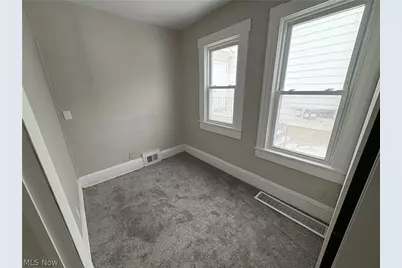 1924 E 123rd Street #Front Down, Loveland, OH 44106 - Photo 4