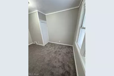 1924 E 123rd Street #Front Down, Loveland, OH 44106 - Photo 12