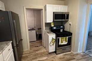 12018 Erwin Ave, Loveland, OH 44135 - Photo 4