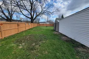 13708 Astor Ave, Loveland, OH 44135 - Photo 6