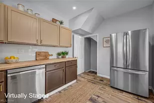 3064 W 16th St, Loveland, OH 44113 - Photo 20