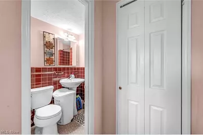 11820 Edgewater Drive #403, Oakwood, OH 44107 - Photo 36