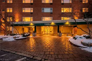 11820 Edgewater Dr, Oakwood, OH 44107 - Photo 1