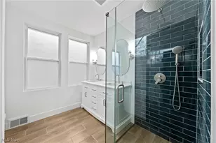 1422 W 77th St, Loveland, OH 44102 - Photo 24