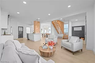 1422 W 77th St, Loveland, OH 44102 - Photo 8