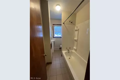 2512 W 9th Street, Ashtabula, OH 44004 - Photo 8