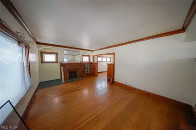 1347 Hampton Road, East Cleveland, OH 44112 - Photo 2