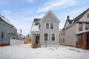 2296 E 97th St, Loveland, OH 44106 - Photo 6