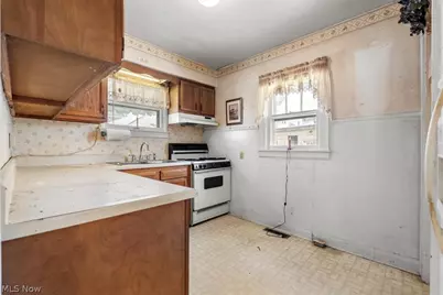 1611 Lawrence Street, Parkersburg, WV 26101 - Photo 8