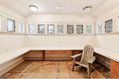 1798 Middlehurst Road, Cleveland Heights, OH 44118 - Photo 22