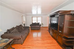 8002 Sigle Ln, Poland, OH 44514 - Photo 6