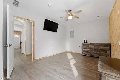 5919 Lake Road #33, Ashtabula, OH 44004 - Photo 12