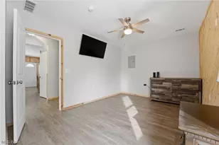 5919 Lake Rd, Ashtabula, OH 44004 - Photo 12