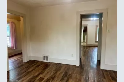 649 W Hopocan Avenue #1/2, Barberton, OH 44203 - Photo 22