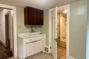 649 W Hopocan Ave, Barberton, OH 44203 - Photo 10