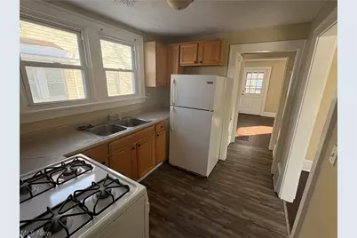 413 Stanton Avenue, Akron, OH 44301 - Photo 6