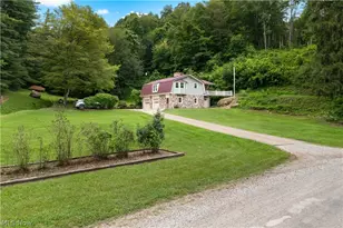 2250 Indian Camp Run Rd, New Concord, OH 43762 - Photo 28