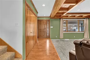 477 Deborah Dr, New Franklin, OH 44319 - Photo 6