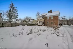 2410 Overlook Rd, Cleveland Heights, OH 44106 - Photo 48