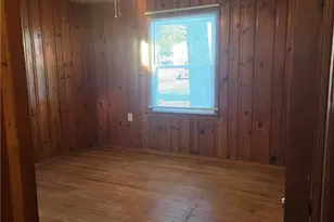 315 Redfern Rd, Chippewa Lake, OH 44215 - Photo 4