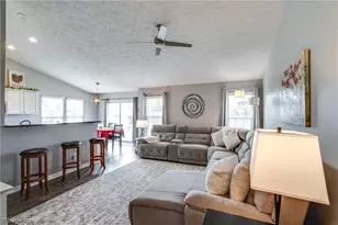 5938 Bridle Ct, Medina, OH 44256 - Photo 4