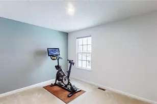 2341 Sweetberry Cir, Ravenna, OH 44266 - Photo 20