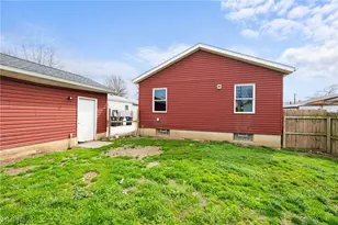 757 Independence Ave, Akron, OH 44310 - Photo 28