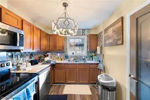 757 Independence Ave, Akron, OH 44310 - Photo 12