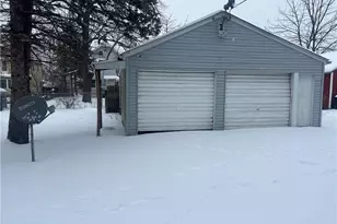 2209 26th St SW, Akron, OH 44314 - Photo 44