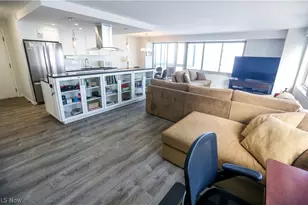 12520 Edgewater Dr, Oakwood, OH 44107 - Photo 4