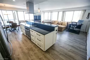 12520 Edgewater Dr, Oakwood, OH 44107 - Photo 2