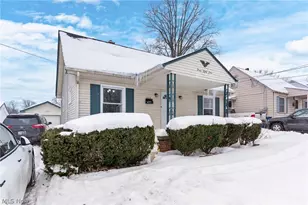 464 Elm St, Struthers, OH 44471 - Photo 2