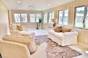 1691 Knob Hill Dr, Coshocton, OH 43812 - Photo 6