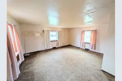 2000 Stake Drive, Green, OH 44232 - Photo 12