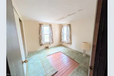 2000 Stake Drive, Green, OH 44232 - Photo 14