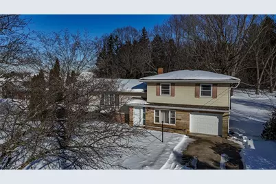3475 Heckman Street NW, Uniontown, OH 44685 - Photo 2