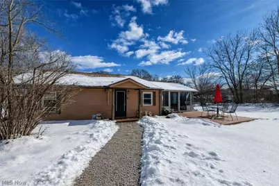 3085 Daisy Avenue, Akron, OH 44319 - Photo 2