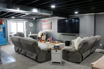 313 5th Street, Sugarcreek, OH 44681 - Photo 8