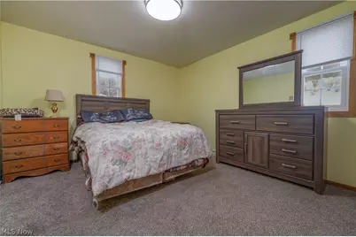 415 Springbrook Drive SW, New Philadelphia, OH 44663 - Photo 4