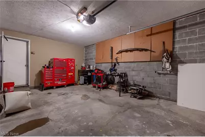 415 Springbrook Drive SW, New Philadelphia, OH 44663 - Photo 26