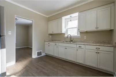 1010 Washington Avenue, Louisville, OH 44641 - Photo 14