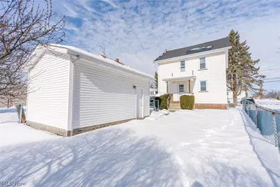 1010 Washington Avenue, Louisville, OH 44641 - Photo 4