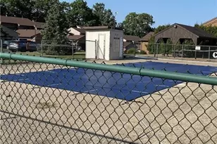 4615 Oakhill Blvd, Lorain, OH 44053 - Photo 16