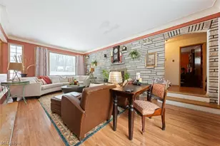 4950 Harris Rd, Grandview Heights, OH 44147 - Photo 8