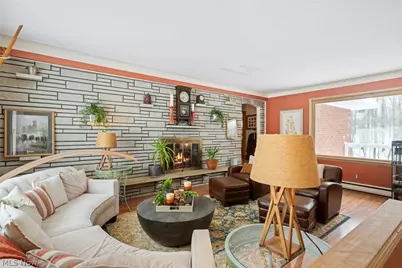 4950 Harris Road, Grandview Heights, OH 44147 - Photo 4