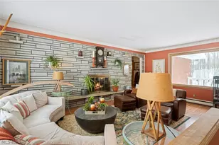 4950 Harris Rd, Grandview Heights, OH 44147 - Photo 4