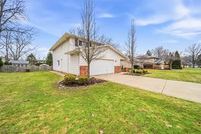 1908 Bromton Drive, Lyndhurst, OH 44124 - Photo 30