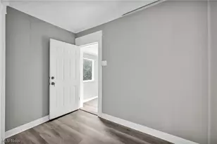 2023 Robin St, Oakwood, OH 44107 - Photo 4