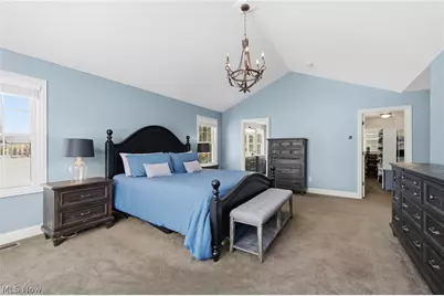 1014 Kings Ridge Boulevard, Wadsworth, OH 44281 - Photo 24